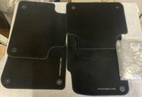 Set tappetini nero